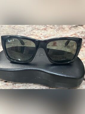 Ray-ban P 4194 Black Polarized Sunglasses! Unisex! 53mm! With Case!